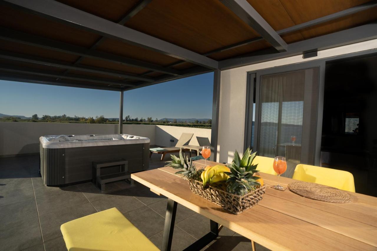 Otel Zoe Seaside 4*