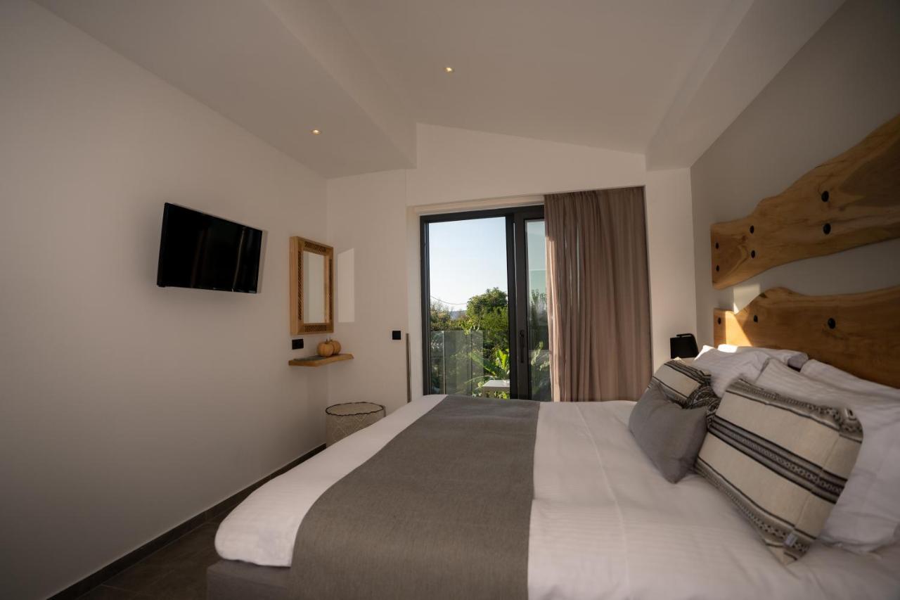 Hotel Zoe Seaside 4*